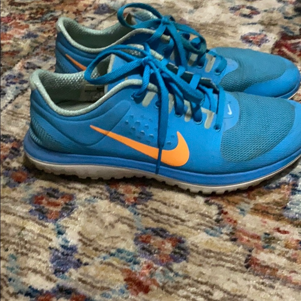 Nike shoes